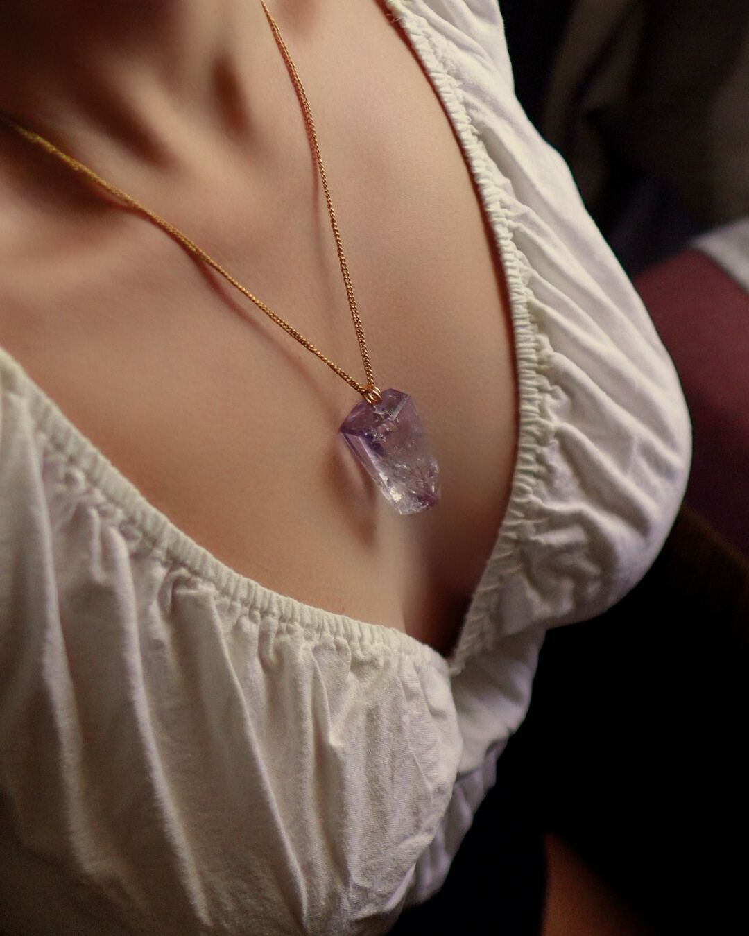 Amara necklace - light